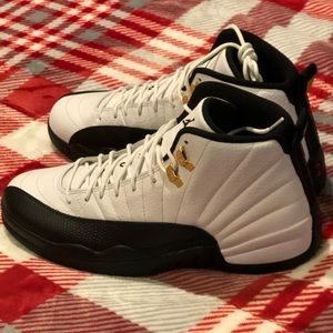 Jordan 12 ( Taxis ) size 10.5 Dead Stock … Brand New